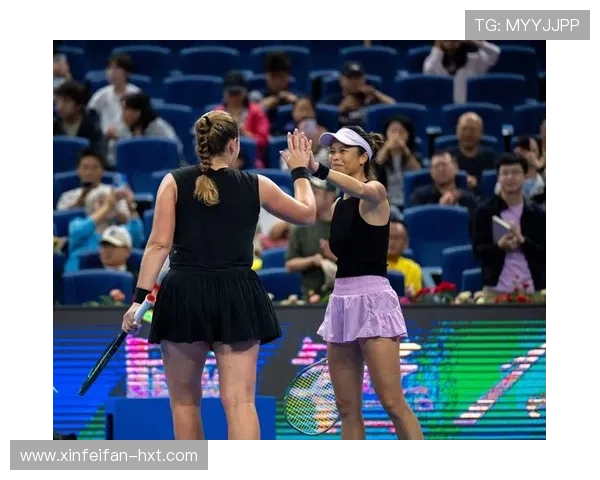 谢淑薇携手奥斯塔彭科强势闯入中网女双四强再掀赛场风暴激战全场